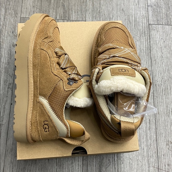 UGG Lowmel Sneakers – Women’s Casual Shoes – Comfortable & Stylish – Authentic - Picture 2 of 9